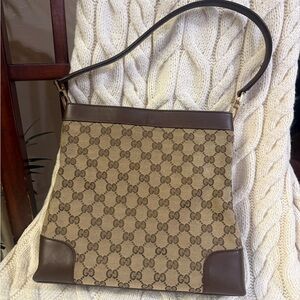 Gucci GG Supreme Canvas and Brown Leather Monogram Tote with COA